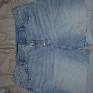 Simply Vera Jean shorts